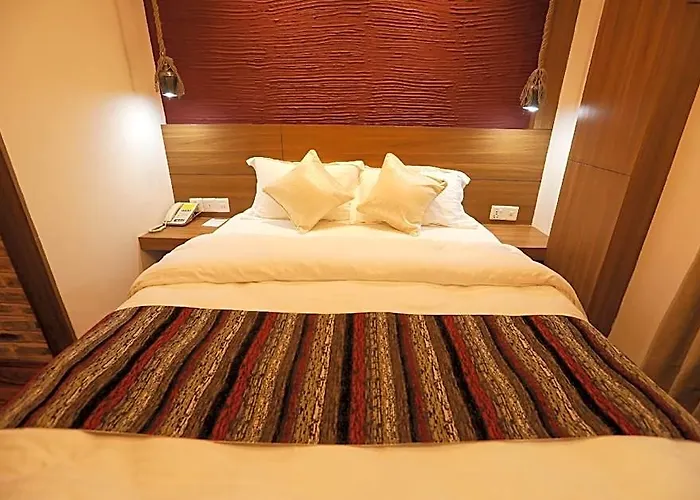 Flying Yak Hotel 3*